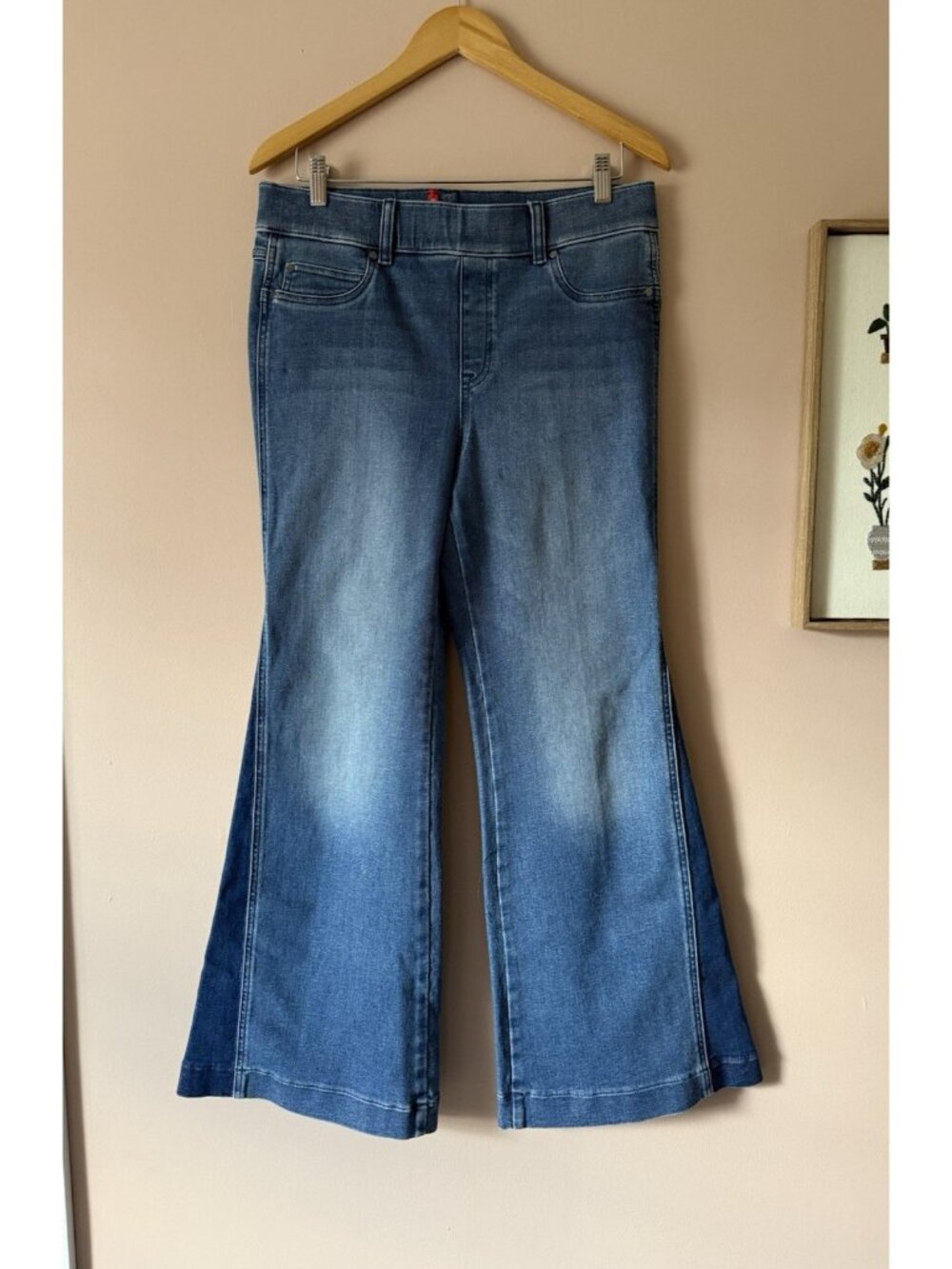 Spanx Mixed Tone Flare Pull On Jeans Retro Boho Denim Comfort Shaping Size L